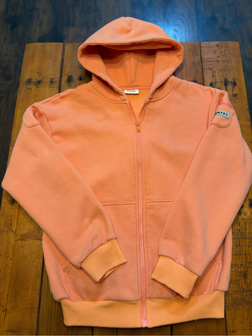 Comfrt-Womens Coral zip up hoodie